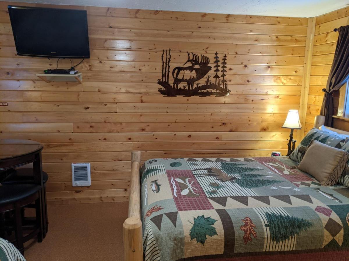 9 Bar W Cabins West Yellowstone Exterior foto